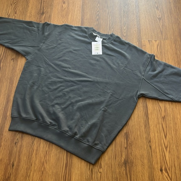 Gymshark Men’s Small Rest Day Essentials Crew “Oversized Fit” “Blue” - Picture 2 of 3